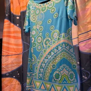 Short sleeved blue and gold dress